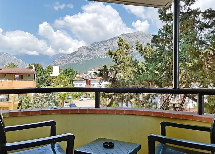 Bade ホテル ケメル