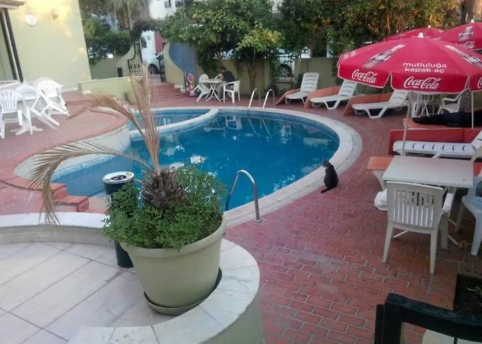 Bade ホテル ケメル